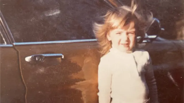 Victoria Derbyshire oo yar