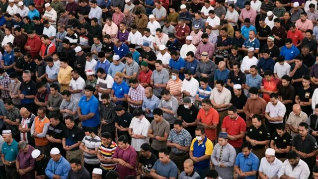 အာရှ၊ ကိုရိုနာ