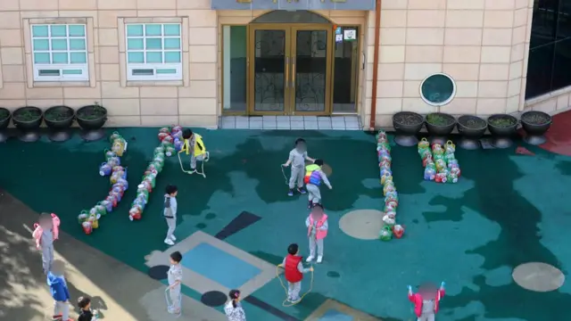 정부 지원금을 빼돌려 명품가방과 콘돔 등 성인용품을 구매해 논란이 됐던 동탄 환희유치원