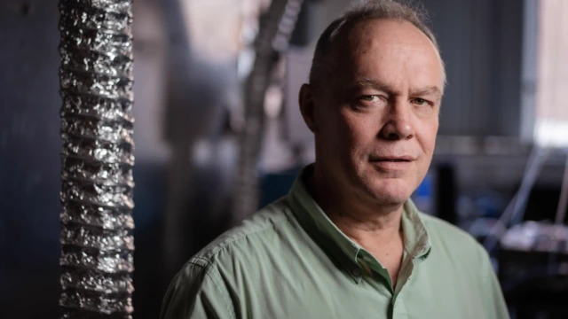 Професор Гордон Мекфиганс