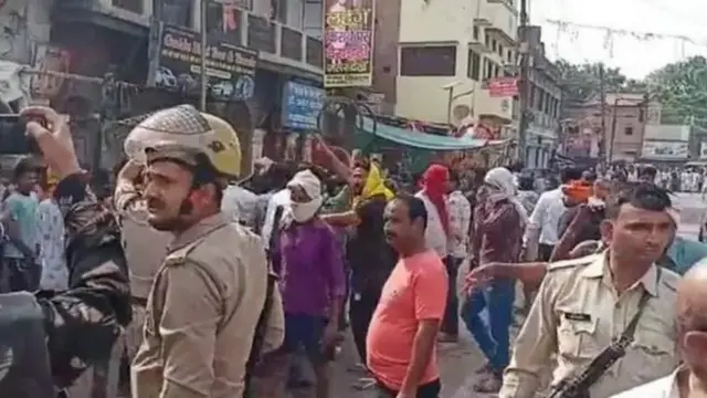 राष्ट्रपती रामनाथ कोविंद, पंतप्रधान नरेंद्र मोदी,