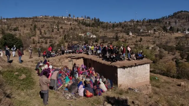 आमिर मगरे का गांव