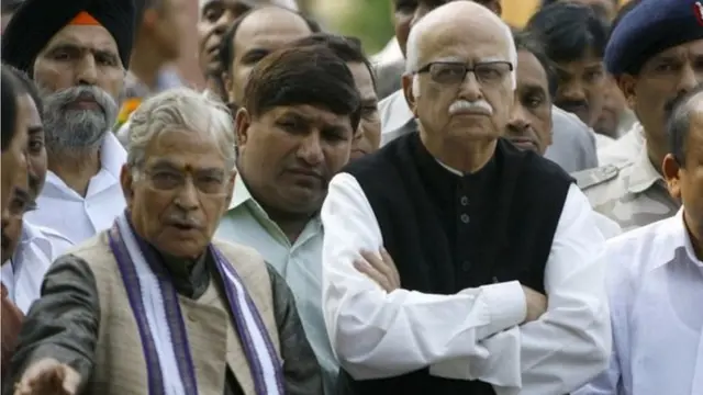 मुरली मनोहर जोशी और लाल कृष्ण आडवाणी