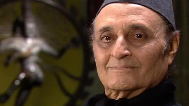 सरकार के कदम की पूर्णत: निंदा उचित नहीं: कर्ण सिंह