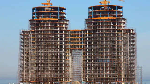 هتل بینالمللی "گران ملیا قو"در سلمان شهر(متل قو) در حال ساخت است