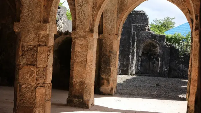 Muonekano wa ndani wa msikiti