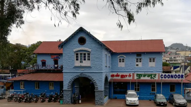 కున్నుర్ రైల్వే స్టేషన్