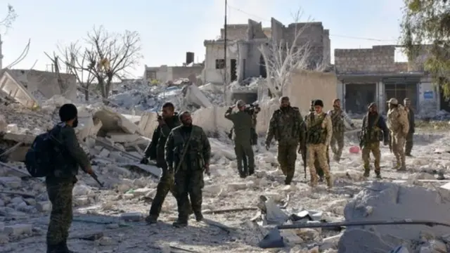 تتقدم القوات الحكومية في مناطق كانت خاضعة للمعارضة المسلحة