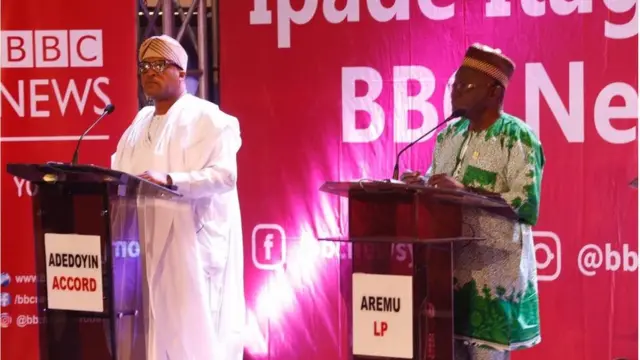 Awọn oludije to farahan nibi ipade ita gbangba