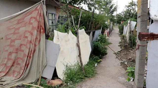 दो धारी तलवार के बीच जम्मू के कश्मीरी पंडित?