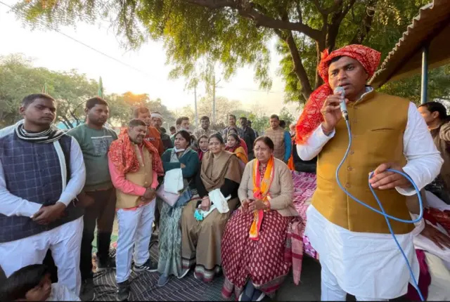 बेबी रानी मौर्य की सभा