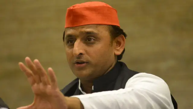 अखिलेश यादव