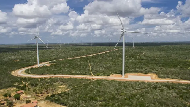 O complexo Eólico Renascença, no rio Grande do Norte; energia renovável do Nordeste é aposta para superar desigualdade