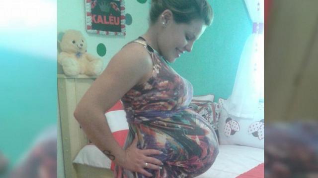 Karine Gehlen durantefazer jogo quina onlinesegunda gestação