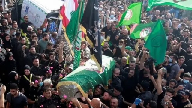 تشييع جثامين ضحايا الاشتباكات الدامية في بيروت