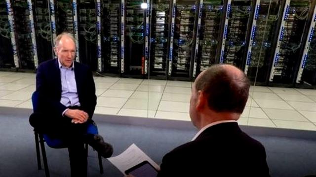 Tim Berners-Lee durante entrevista