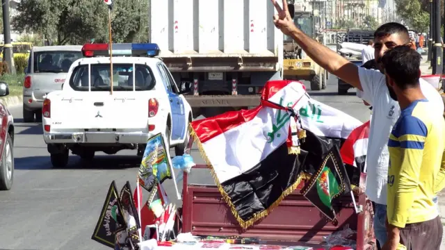 Kutlama yapan Iraklılar