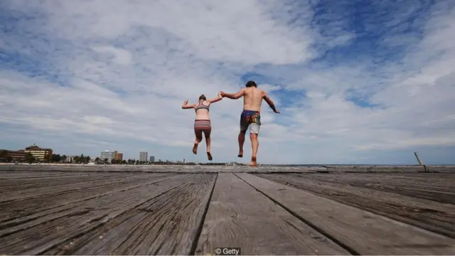 दुनिया की वो कंपनी जहां बुधवार को भी छुट्टी होती है