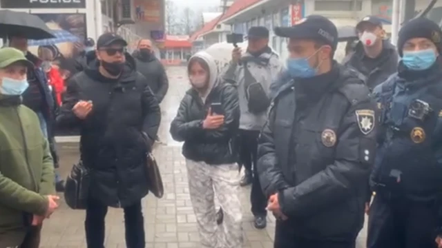 блокування ринку поліцією