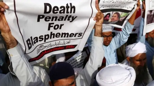 ပါကစ္စတန်၊ ခရစ်ယာန်၊ မွတ်ဆလင်၊ ဘာသာရေး စော်ကားမှု