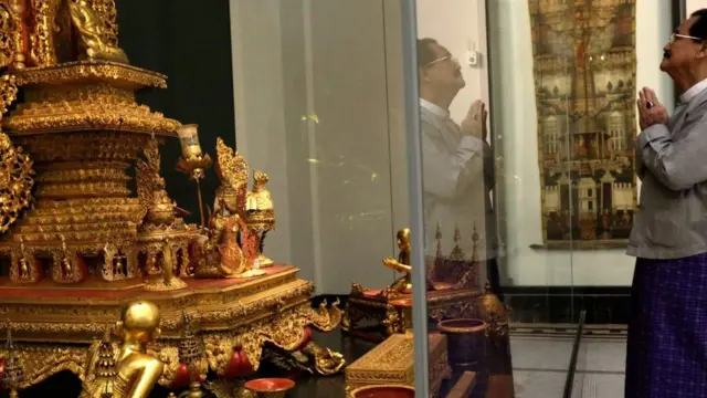 नागामाउक रूबी