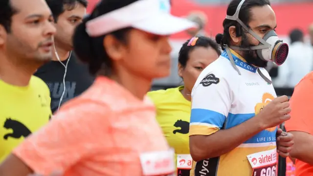 Kanneen biroos meeshaa qilleensa summaa'aa ittisu kaa'atanii fiigaa turan