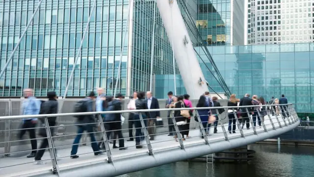 працівники