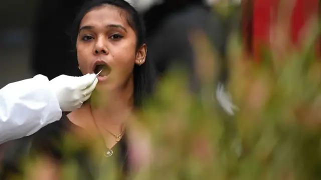 कोरोना