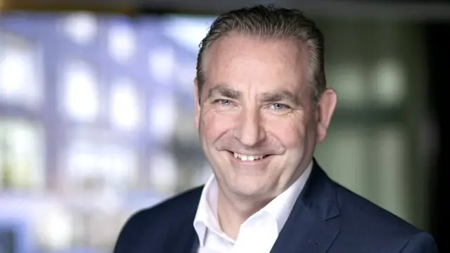 시아란 포드는 이튼사의 시스템이 전력망 부담 완화에 도움이 된다고 말한다