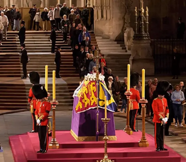 મહારાણી એલિઝાબેથનું નિધન