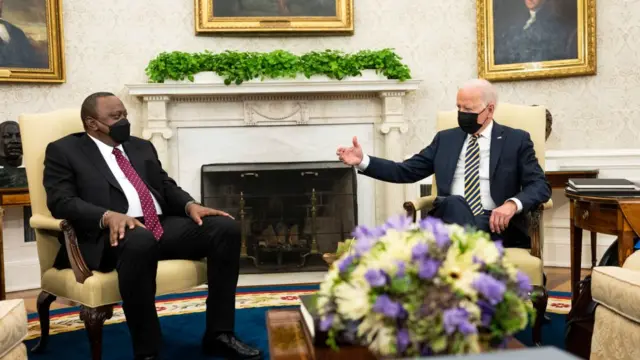 Uhuru Kenyatta na Joe Biden