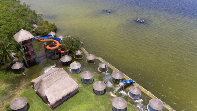 Danau Bacalar