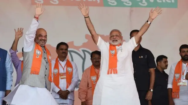 નરેન્દ્ર મોદી અને અમિત શાહનો ફોટોગ્રાફ