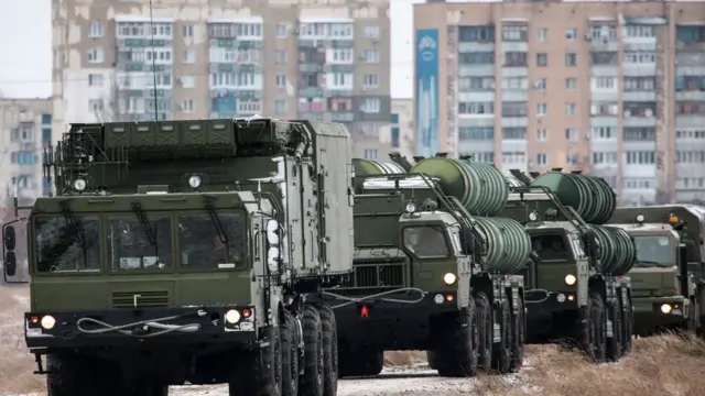 S400