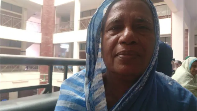 তেজকুনি পাড়ার বাসিন্দা রিজিয়া বেগম।