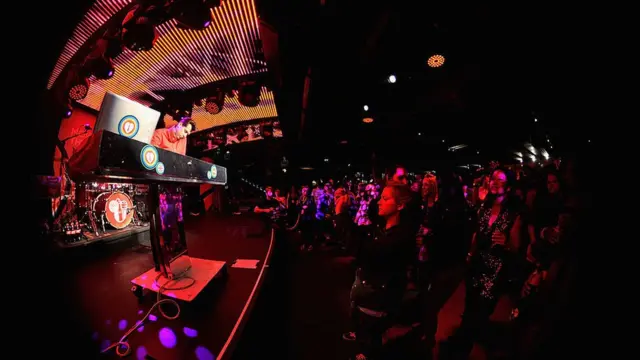 нічний клуб