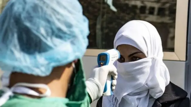 ځینو عربي هېوادونو د کورونا وېروس د مخنیوي لپاره ټینګ ګامونه اخیستي
