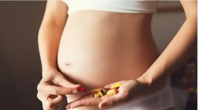 ගැබිණි මවක්