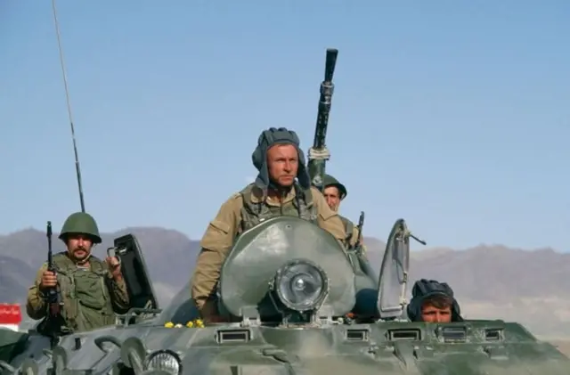 ஆப்கானிஸ்தான், அமெரிக்கா, பிரிட்டன், சோவியத் ஒன்றியம், தாலிபன், பாகிஸ்தான்