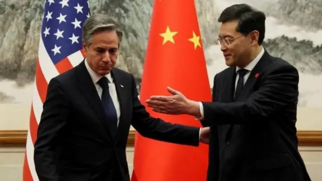 মার্কিন পররাষ্ট্রমন্ত্রী অ্যান্টনি ব্লিংকেনের সাথে চিন গ্যাং