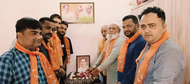 ગુજરાત સ્થાનિક સ્વરાજ્યની ચૂંટણી, ભાજપના મુસ્લિમ ઉમેદવારોનો બિનહરીફ વિજય, કૉંગ્રેસની હાર, નગરપાલિકાઓ, શું મુસ્લિમો ભાજપ તરફ વળી રહ્યા છે, બીબીસી ગુજરાતી, બીબીસી ન્યૂઝ ગુજરાતી 