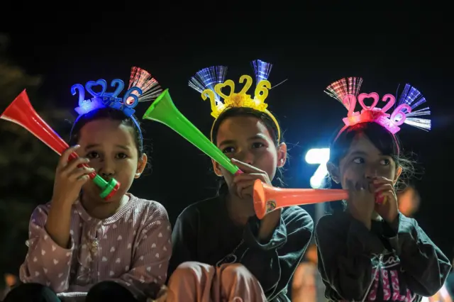 Tahun Baru 2026. kembang api, bencana sumatra, Ternate