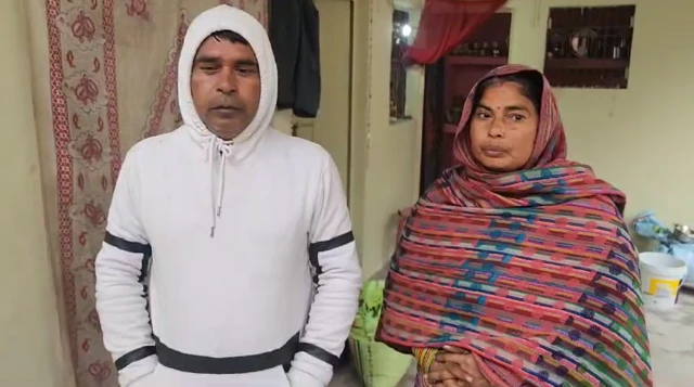 بادل کے والد اور والدہ