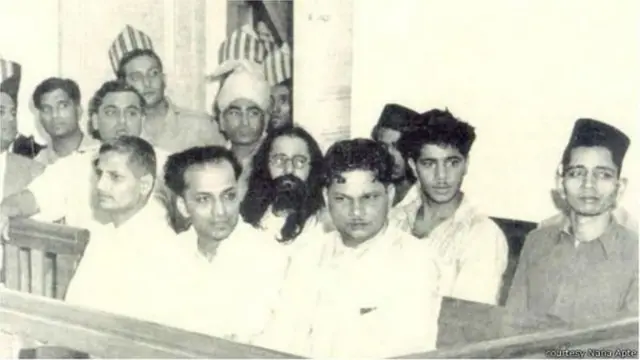 गांधीहत्येतील आठ आरोपी कोण होते?