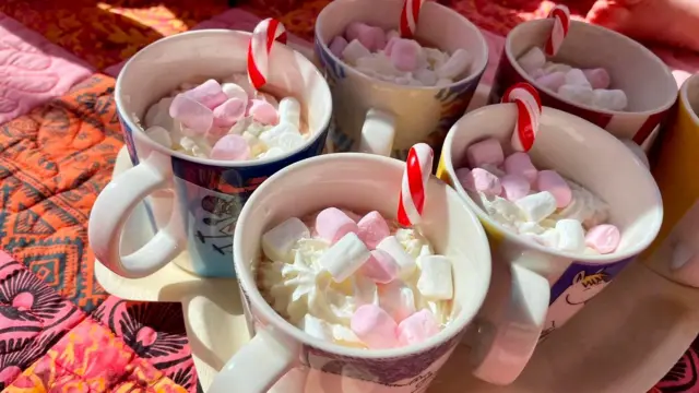 The pre-Christmas parties begin as early as the start of November and can be anything from simple to lavish affairs