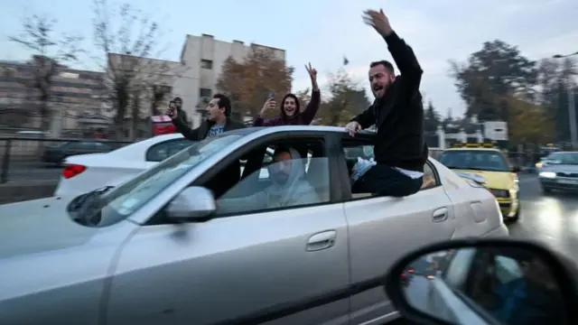 డమాస్కస్ వీధుల్లో రెబల్స్