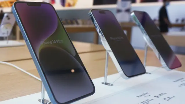 iPhone 14