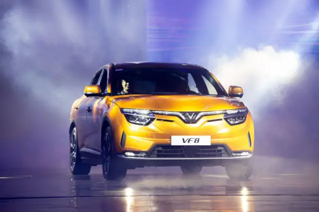 Xe VF8