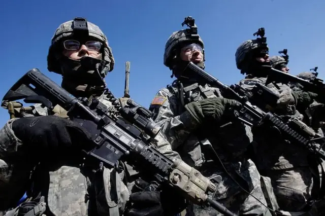 यूएस सेंट्रल कमांडने (सेंटकॉम) सांगितलंय की, इराणच्या विरोधात जेव्हा युद्ध सुरू झालं, तेव्हापासून आतापर्यंत इराणमधील 11 हजारांहून अधिक ठिकाणांवर हल्ला करण्यात आला आहे.