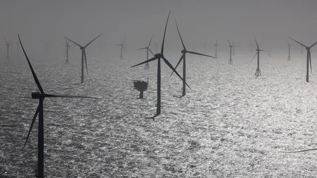 Ветряки в море у берегов Германии